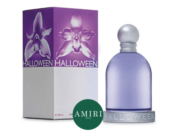 عطر ادکلن هالووین بنفش زنانه | Halloween women عطر ادکلن هالووین بنفش زنانه | Halloween women عطری است خنک و شیرین. این عطر در سال 1997 به بازار عطر و ادکلن عرضه شد. عطر ادکلن هالووین وومن | Halloween women عطری است زنانه و کلاسیک. عطر ادکلن هالووین آبی-زنانه-Halloween women عطر ادکلن هالووین آبی-زنانه-Halloween women عطر ادکلن هالووین بنفش زنانه-Halloween women، توسط Max Gavarry مخصوص بانوانی سحر آمیز و پیچیده خلق شد . این عطر دارای بوی نرم و لطیفی از بنفشه ، لیمو سبز ، موز و انواع رایحه های رومانتیک دیگر می باشد . مگنولیا ، بوی بنفشه ، گل مریم به اضافه چاشنی از فلفل رایحه میانی آن بوده که در نهایت به بیسی گرم و تلخ ختم می شود . بطری بنفش ملایم آن همانند قفسی است که در خود اکسیر جادویی را پنهان کرده . بوی غالب و اصلی این عطر گل بنفشه می باشد . پایه‌ی فلزی که روی آن اسم Halloween حک شده، به همراه در کروی و کوچک بطری، دیگر ویژگی‌های این عطر زیبا می‌باشند. به دلیل ظاهر شیک و قیمت مناسب، هالووین یکی از گزینه‌های اصلی برای هدیه دادن به عزیزانتان به شمار می‌آید. رایحه اولیه : گل بنفشه – برگ موز – پتیت گرین رایحه میانی : فلفل – زنبق کوهی – مگنولیا – گل بنفشه رایحه پایه : چوب صندل – وانیل – بخور خوشبو – مر عطر ادکلن لیلیوم ارایه کننده برترین برندهای عطر و ادکلن خرید عطر اورجینال ازفروشگاه لیلیوم لینکهای مرتبط: عطر هالووین بنفش ادکلن هالووین آبی زنانه هالووین بنفش زنانه هالووین زنانه ادکلن هالووین هالووین Halloween women